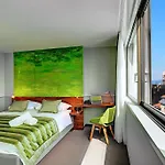 בית הארחה Horizon Luxury & Design 4*