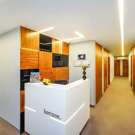Horizon Luxury & Design בית הארחה