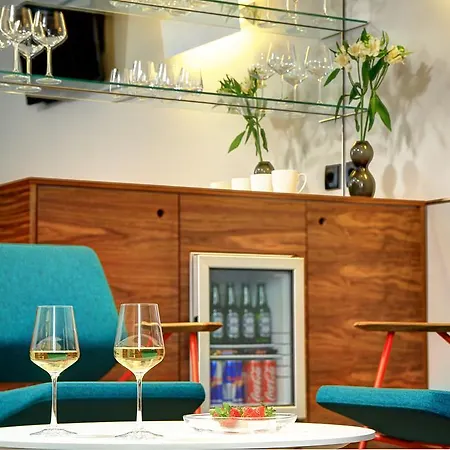 Horizon Luxury & Design בית הארחה