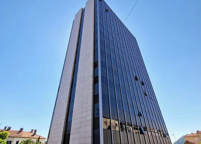 בית הארחה Horizon Luxury & Design 4*