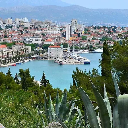 Horizon Luxury & Design 招待所