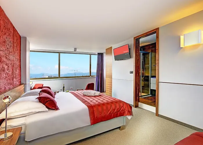 Horizon Luxury & Design 4*